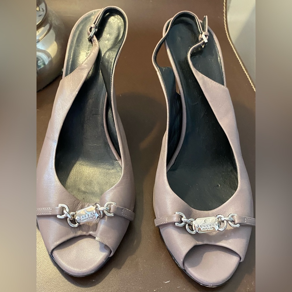 Gucci purplish grey peep toe sling backs size 40 or 9.5 Italian 4” heels